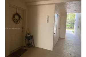 1401 Crestwood Ct S, Royal Palm Beach, FL 33411, Sold 11/03/23