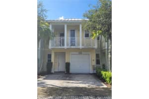 10704 NW 77th St, Doral, FL 33178, Sold 12/14/23
