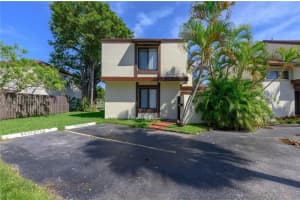10045 NW 6th Terrace, Miami, FL 33172, Sold 06/14/24
