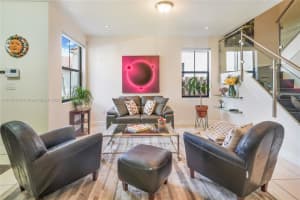 9842 NW 9th St, Miami, FL 33172, Sold 10/31/23