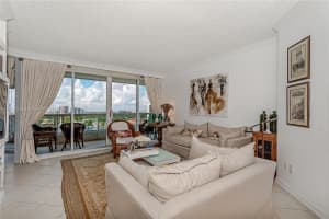 21205 Yacht Club Dr #1208, Aventura, FL 33180, Sold 01/24/25