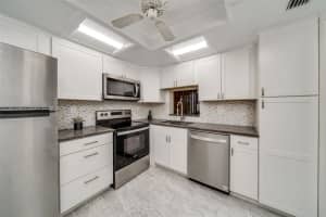7750 W McNab Rd APT 302, Tamarac, FL 33321, Sold 11/01/23