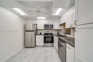 7750 W McNab Rd APT 302, Tamarac, FL 33321, Sold 11/01/23
