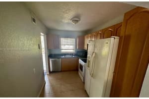 120 Sparrow Dr APT 105, Royal Palm Beach, FL 33411, Sold 10/31/23
