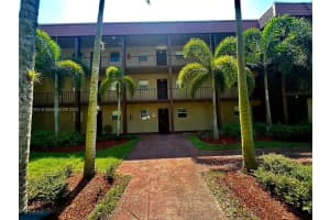 120 Sparrow Dr APT 105, Royal Palm Beach, FL 33411, Sold 10/31/23