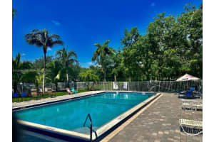 120 Sparrow Dr APT 105, Royal Palm Beach, FL 33411, Sold 10/31/23