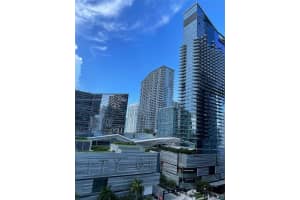 45 SW 9th St Apt 2603, Miami, FL 33130, Sold 11/28/23