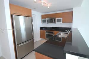 Vizcayne, 244 Biscayne Blvd APT 3202, Miami, FL 33132, Sold 02/23/24