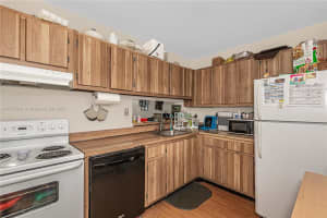 8500 SW 133rd Avenue Rd 310 bldg 3, Miami, FL 33183, Sold 05/06/24