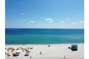 6061 Collins Ave #10d, Miami Beach, FL 33141, Sold 10/30/23