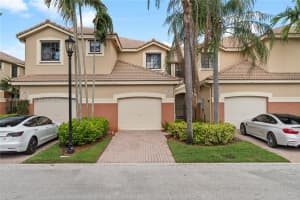 3905 Vista Grove Ln #1, Weston, FL 33332, Sold 03/01/24