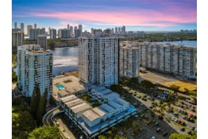 2750 NE 183rd St APT 1711, Aventura, FL 33160, Sold 12/12/23