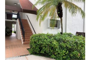 421 NW 107th Ave APT 107, Miami, FL 33172, Sold 11/10/23