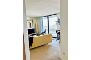 1330 West Ave APT 2504, Miami Beach, FL 33139, Sold 01/30/24