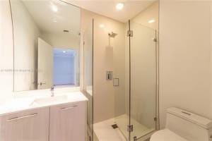 45 SW 9th St Apt 4205, Miami, FL 33130, Sold 12/09/23