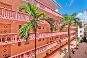 215 SE 3rd Ave #206c, Hallandale Beach, FL 33009, Sold 12/29/23