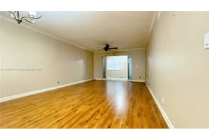 275 Gate Rd APT 117, Hollywood, FL 33024, Sold 12/18/23