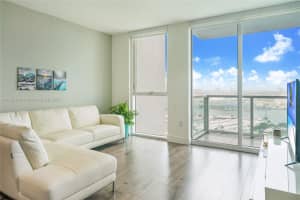 Vizcayne, 253 NE 2nd St APT 2205, Miami, FL 33132, Sold 11/09/23