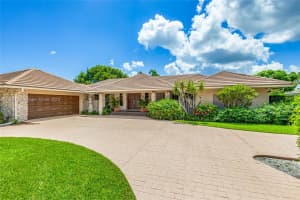 5180 Woodland Lakes Dr, Palm Beach Gardens, FL 33418, Sold 12/20/23