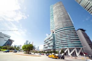888 Biscayne Blvd APT 5704, Miami, FL 33132, Sold 04/30/24