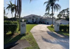 9064 Rodeo Drive, Lake Worth, FL 33467