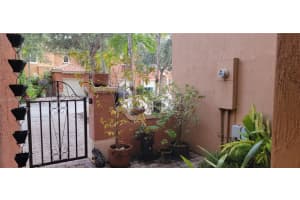 15245 SW 31st Ln, Miami, FL 33185, Sold 11/02/23