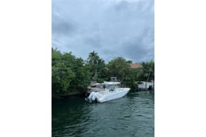 433 E Dilido Dr, Miami Beach, FL 33139 - MLS#A11459360