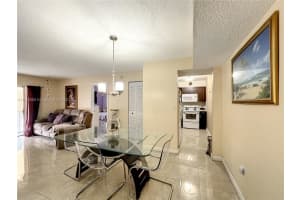 4707 NW 7th St Apt 204-8, Miami, FL 33126, Sold 11/07/23