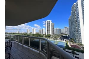 20191 E Country Club Dr APT 1003, Aventura, FL 33180, Sold 12/27/23