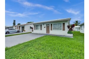 6808 NW 75th Dr, Tamarac, FL 33321, Sold 04/15/24