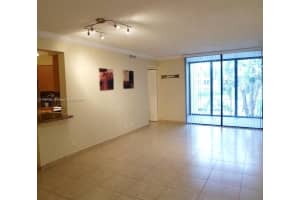 210 Lake Pointe Dr APT 212, Oakland Park, FL 33309, Sold 11/13/23