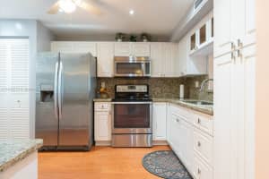 900 Colony Point Cir APT 510, Pembroke Pines, FL 33026, Sold 01/19/24