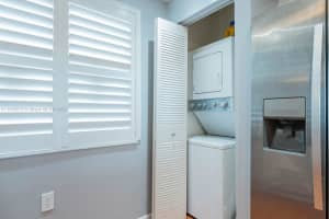 900 Colony Point Cir APT 510, Pembroke Pines, FL 33026, Sold 01/19/24