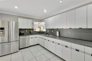 18401 NW 82nd Ave, Hialeah, FL 33015, Sold 12/20/23