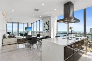 1100 Biscayne Blvd UNIT 5601, Miami, FL 33132, Sold 11/16/23