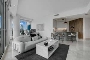 100 South Pointe Dr APT 701, Miami Beach, FL 33139, Sold 01/12/24