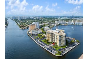 100 Golden Isles Dr APT 713, Hallandale Beach, FL 33009, Sold 06/04/24