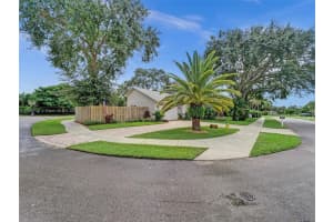 4312 SW 78th Dr, Davie, FL 33328, Sold 11/22/23