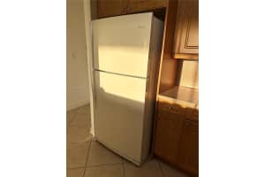 8075 NW 7th St #501, Miami, FL 33126, Sold 10/31/23