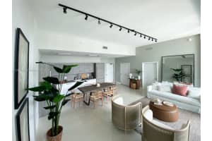 400 Sunny Isles Blvd # 119, Sunny Isles Beach, FL 33160, Sold 04/25/25