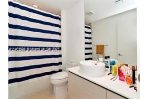 4250 Biscayne Blvd APT 810, Miami, FL 33137, Sold 11/20/23