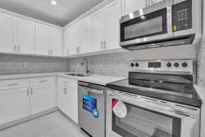 8120 SW 24th St APT 304, North Lauderdale, FL 33068, Sold 01/25/24