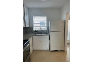 2998 Sunrise Lakes Dr E APT 417, Sunrise, FL 33322, Sold 12/04/23
