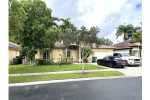 984 NE 35th Ave, Homestead, FL 33033, Sold 11/17/23