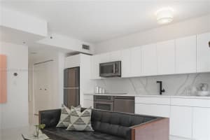 435 21st St #114, Miami Beach, FL 33139, Sold 12/22/23