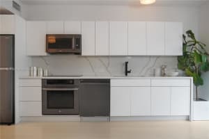 435 21st St #114, Miami Beach, FL 33139, Sold 12/22/23