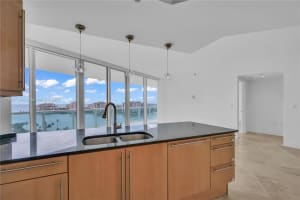1000 South Pointe Dr APT 1205, Miami Beach, FL 33139, Sold 11/17/23