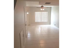 8141 San Carlos Cir, Tamarac, FL 33321, Sold 12/12/23