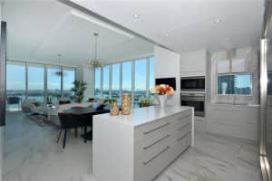 2020 N Bayshore Dr APT 3410, Miami, FL 33137, Sold 03/15/24