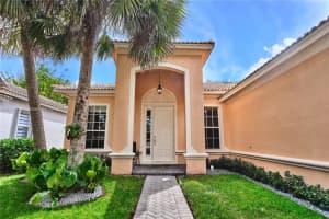 19406 S Whitewater Ave, Weston, FL 33332, Sold 11/14/23